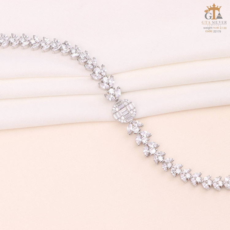 دستبند نقرهای طرح طلا سفید GTA SILVER | درخشان و چشمگیر برای خاصپسندان