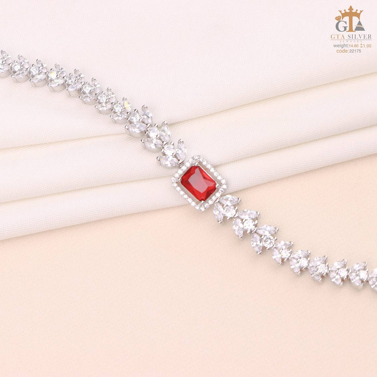 دستبندهای شیک و مدرن با طراحیهای جذاب برای زیبایی بیشتر شما