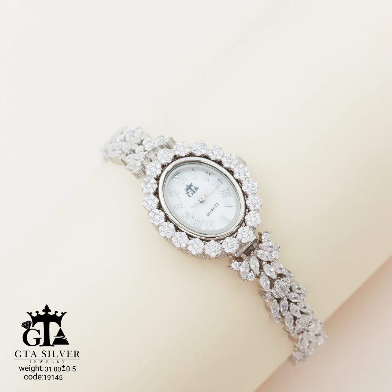 ساعت نقره‌ای GTA با موتور Quartz و نگین‌های مارکیز و برلیان GTA Silver Watch