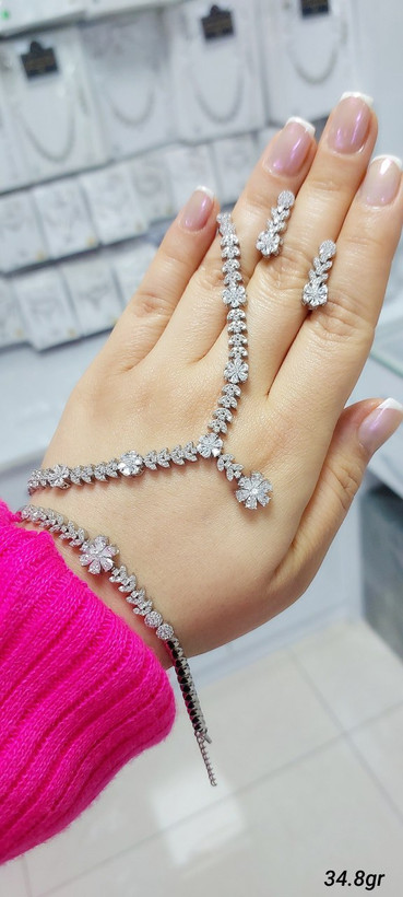 سرویس نقره 925 عیار برند gta با نگین مارکیز و برلیان silver gta