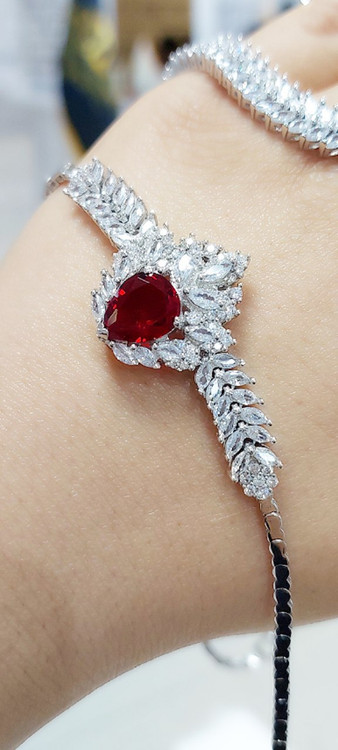 Luxury meets Tradition | سرویس نقره GTA، انتخابی Regal و درخشان