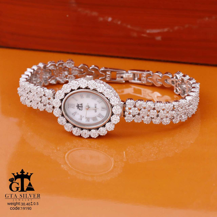 با ساعت GTA بدرخش، همیشه و همه جا