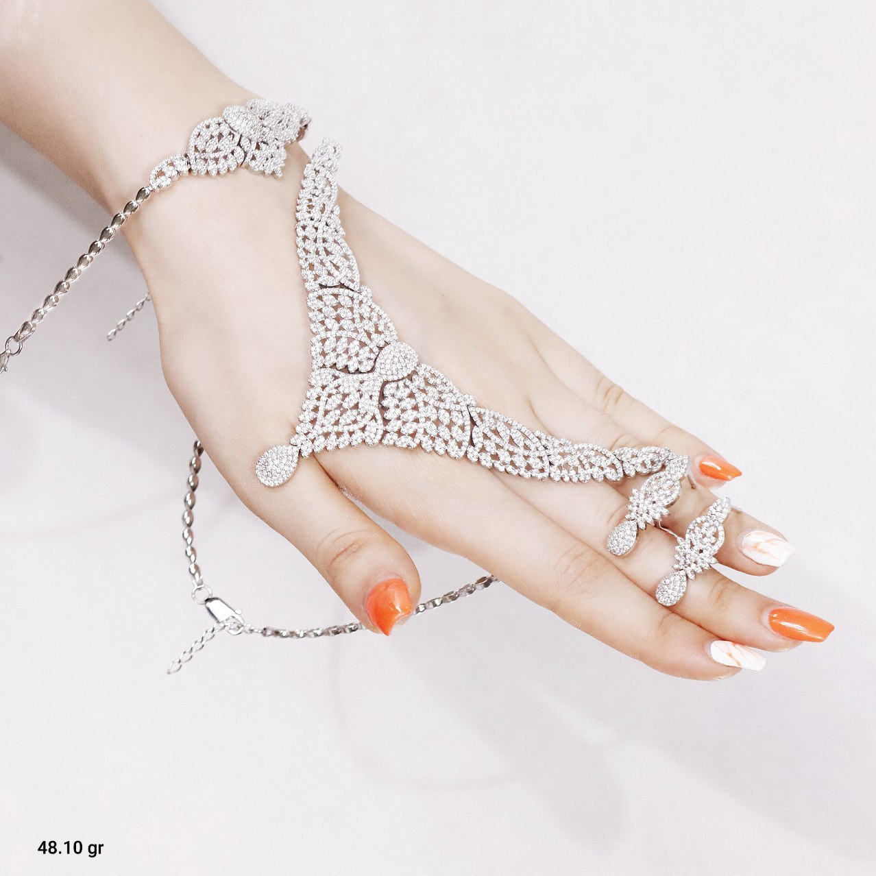 ست کامل گردنبند، گوشواره و دستبند GTA | طراحی مدرن با کیفیت بالا