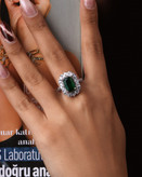 انگشتر نقره 925 عیار با سنگ زمردی رنگ Shine with elegance, wear your timeless beauty
