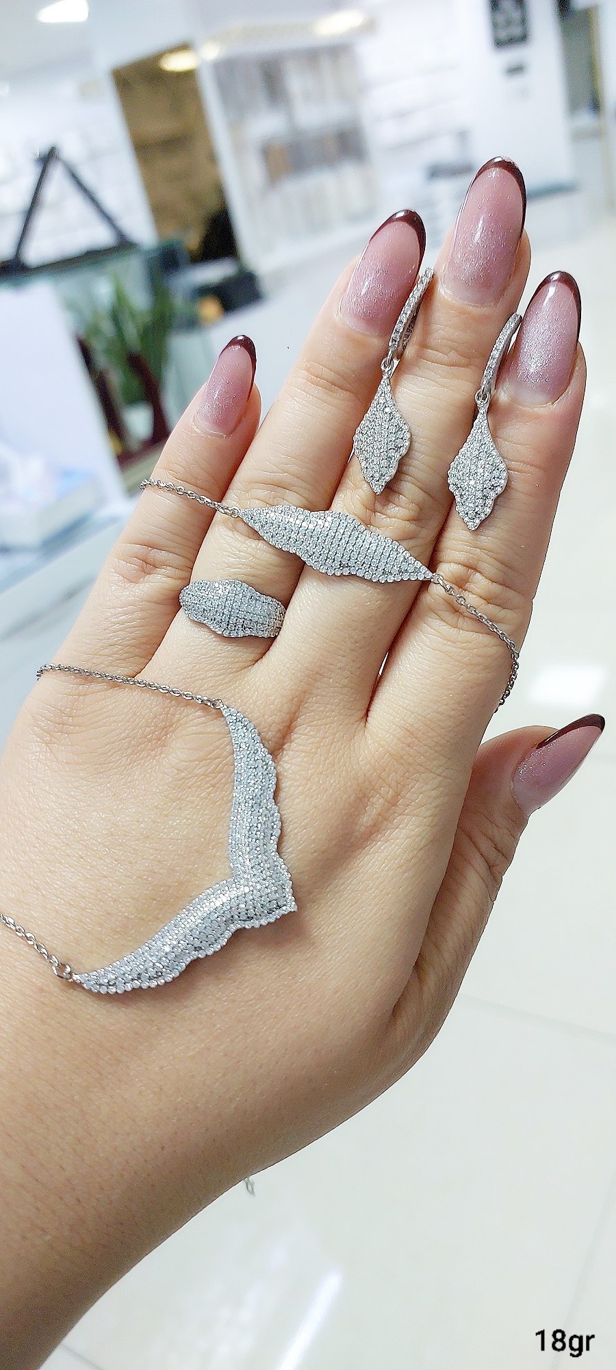 سرویس نقره 925 با Zirconia Stones و فاکتور اصلی GTA – مدل ظریف و مجلسی