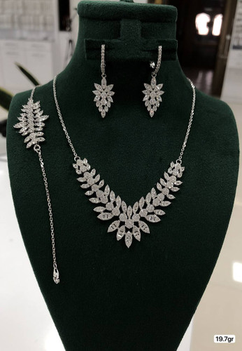 سرویس نقره 925 GTA با rhodium plating و zirconia stones طرح لوکس