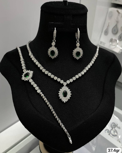 سرویس نقره زنانه GTA | GTA Ladies Silver Set زیبایی در جزئیات، درخشندگی در هر حرکت. Graceful sparkle in every detail.