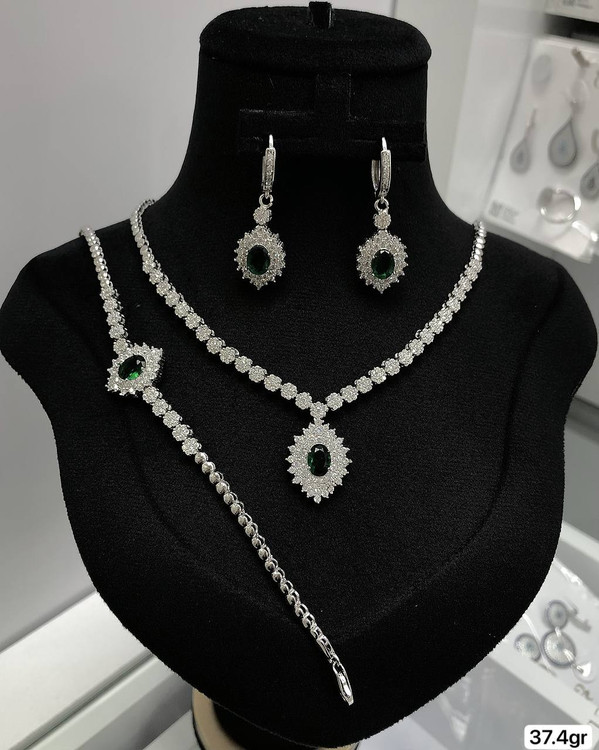 سرویس نقره زنانه GTA | GTA Ladies Silver Set زیبایی در جزئیات، درخشندگی در هر حرکت. Graceful sparkle in every detail.