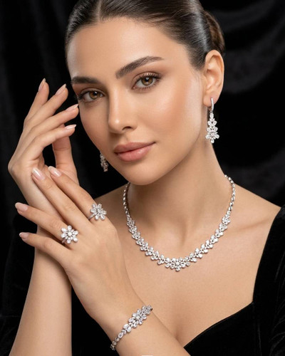سرویس نقره عروس مشابه طلا سوپر میکرو کد ۴۶۲